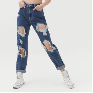 Urban Outfitters mom jeans - size 4/ size 27